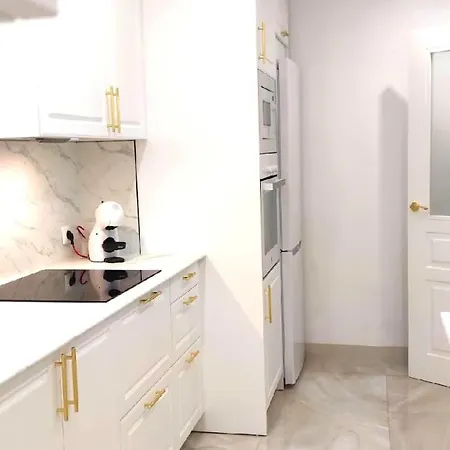 Angeles Apartment
