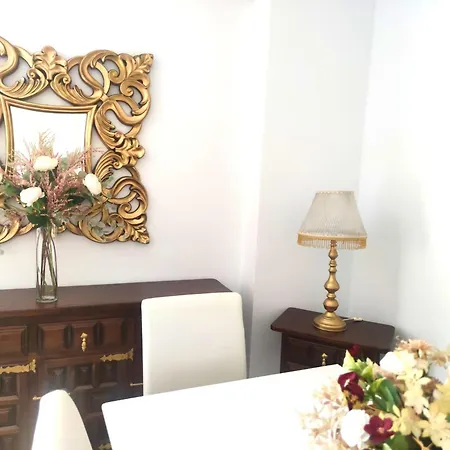 Angeles Apartment *