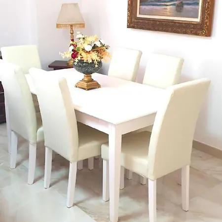 Angeles Apartment *